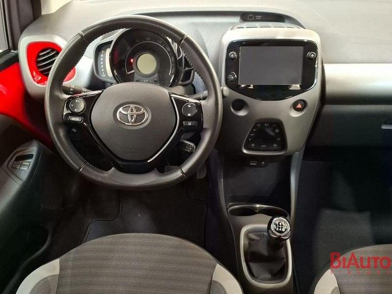 Toyota Aygo Aygo 5p 1.0 x-play 72cv