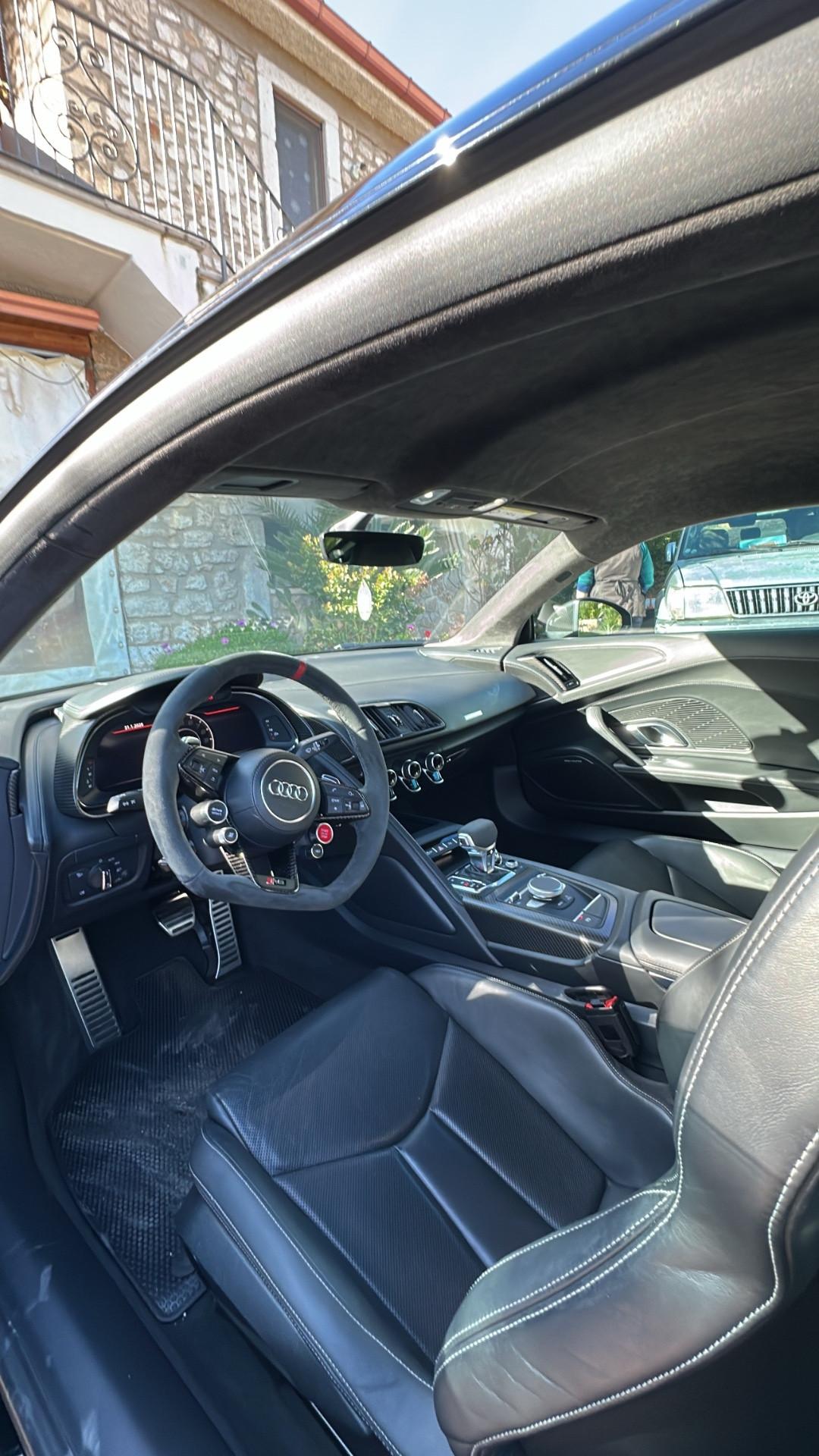 Audi R8 Coupé 5.2 FSI quattro S tronic plus