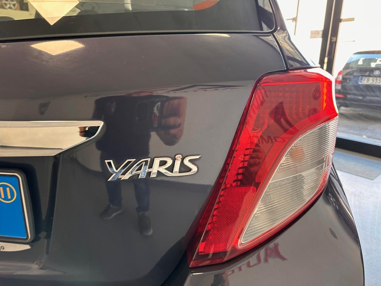 TOYOTA YARIS 1.0 BENZINA 5 PORTE