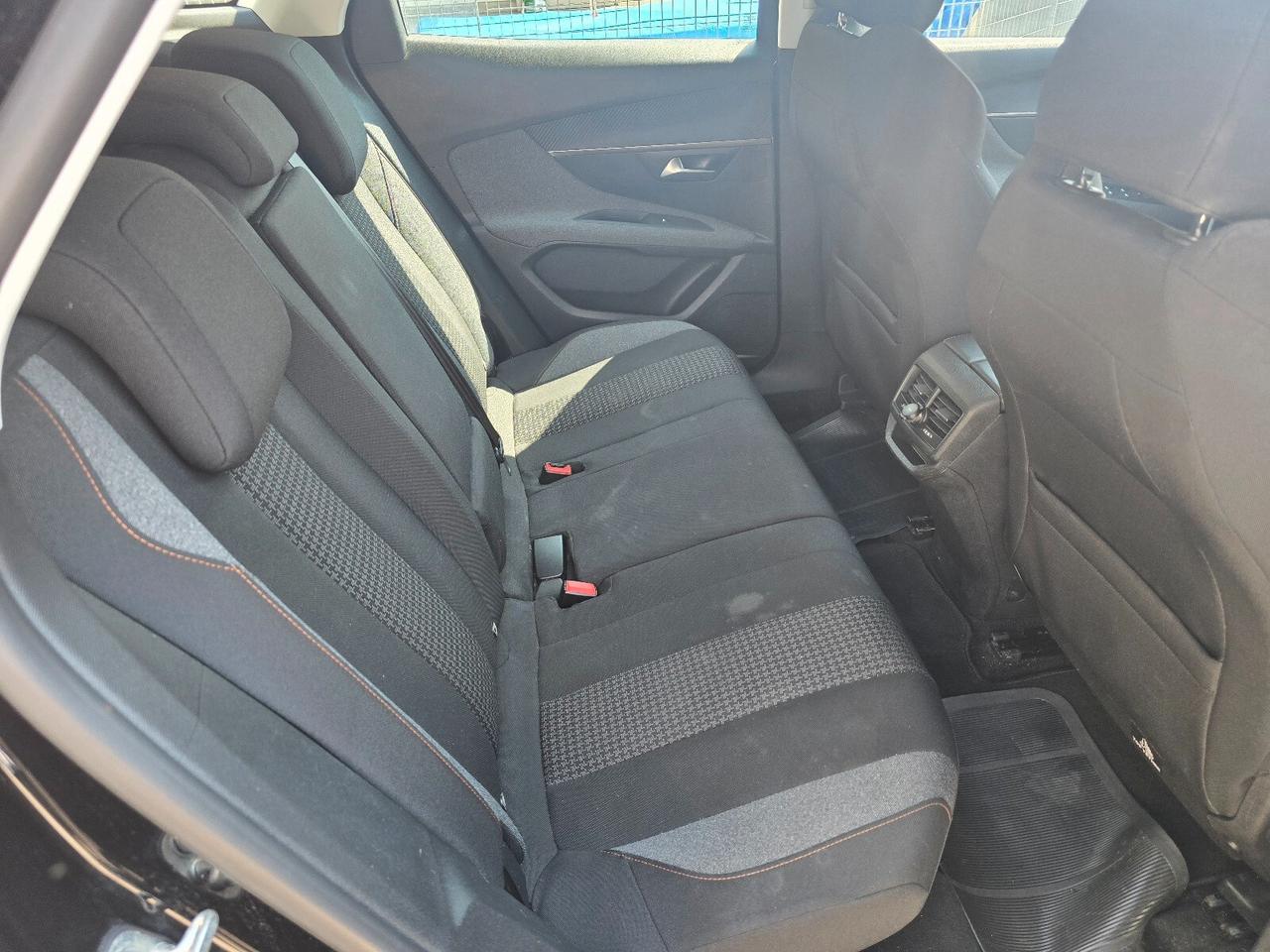 Peugeot 3008 BlueHDi 180 S&S EAT8 GT