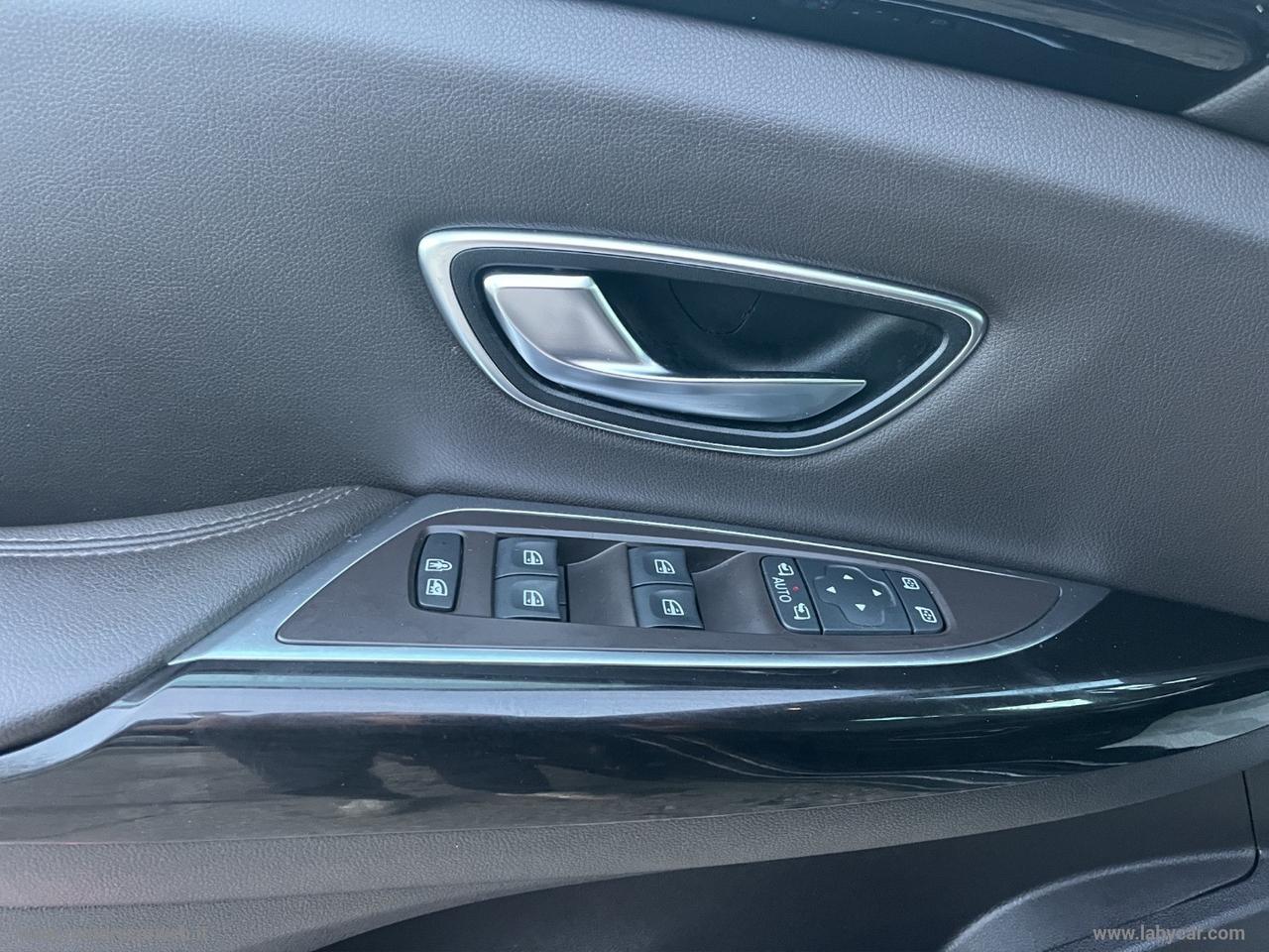 RENAULT Espace dCi 160 EDC Energy Init.Paris 4C.