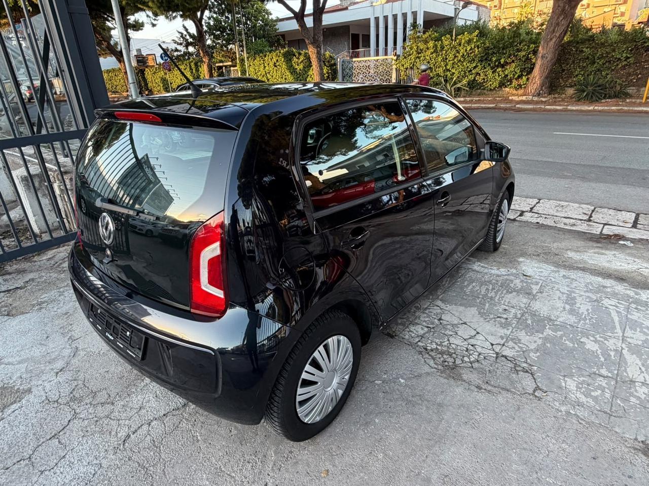 Volkswagen up! 1.0 5p. move