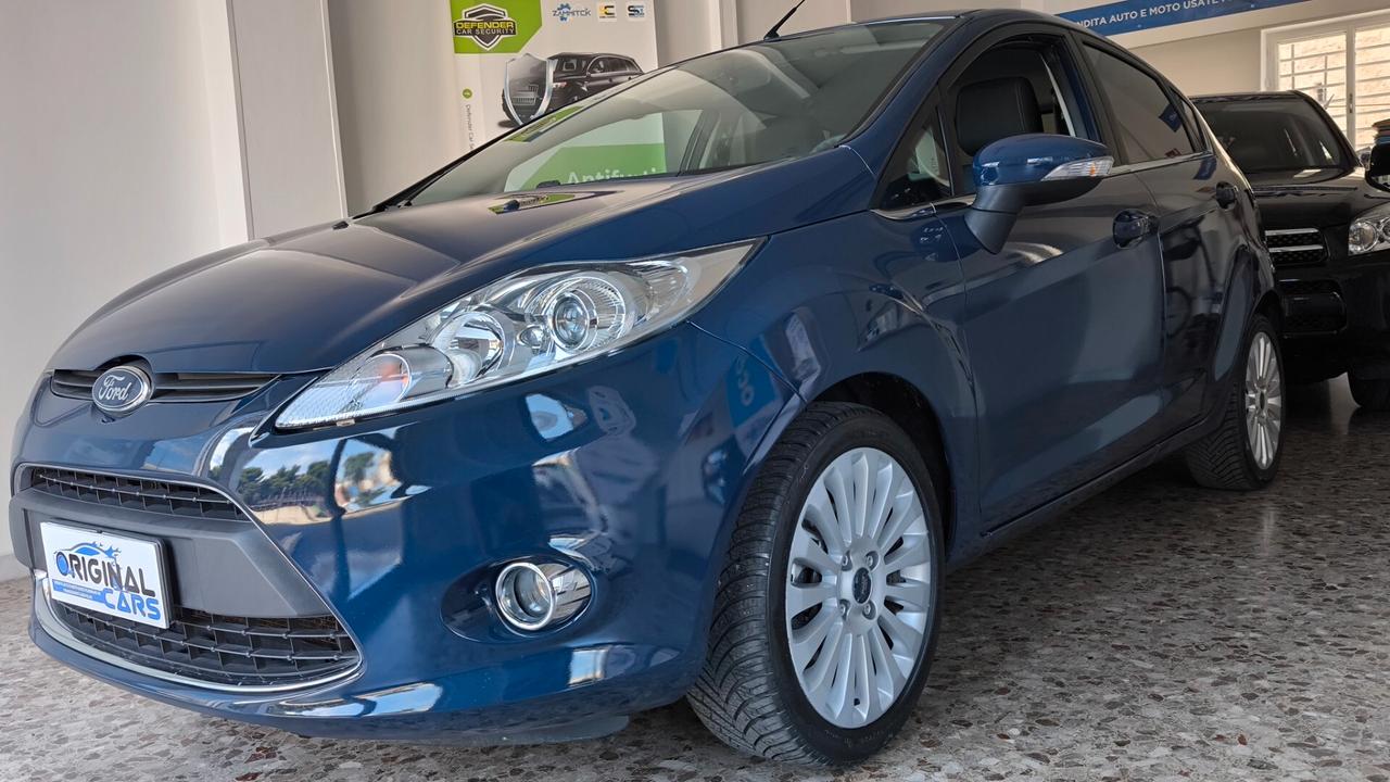 Ford Fiesta 1.4 5 porte Bz.- GPL Titanium