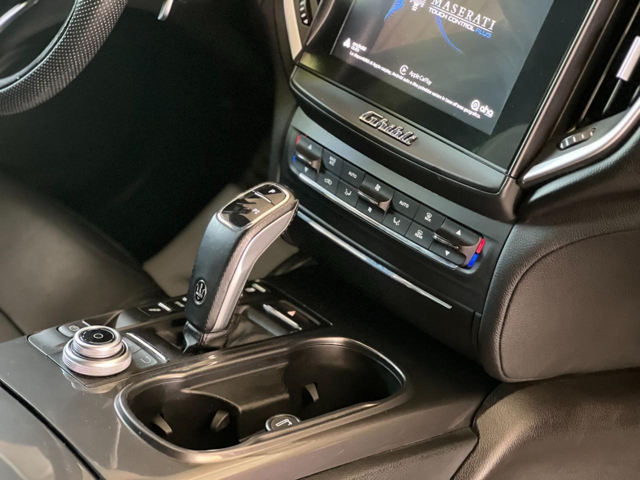 MASERATI Ghibli 3.0V6 275cv Gransport Service Maserati Full