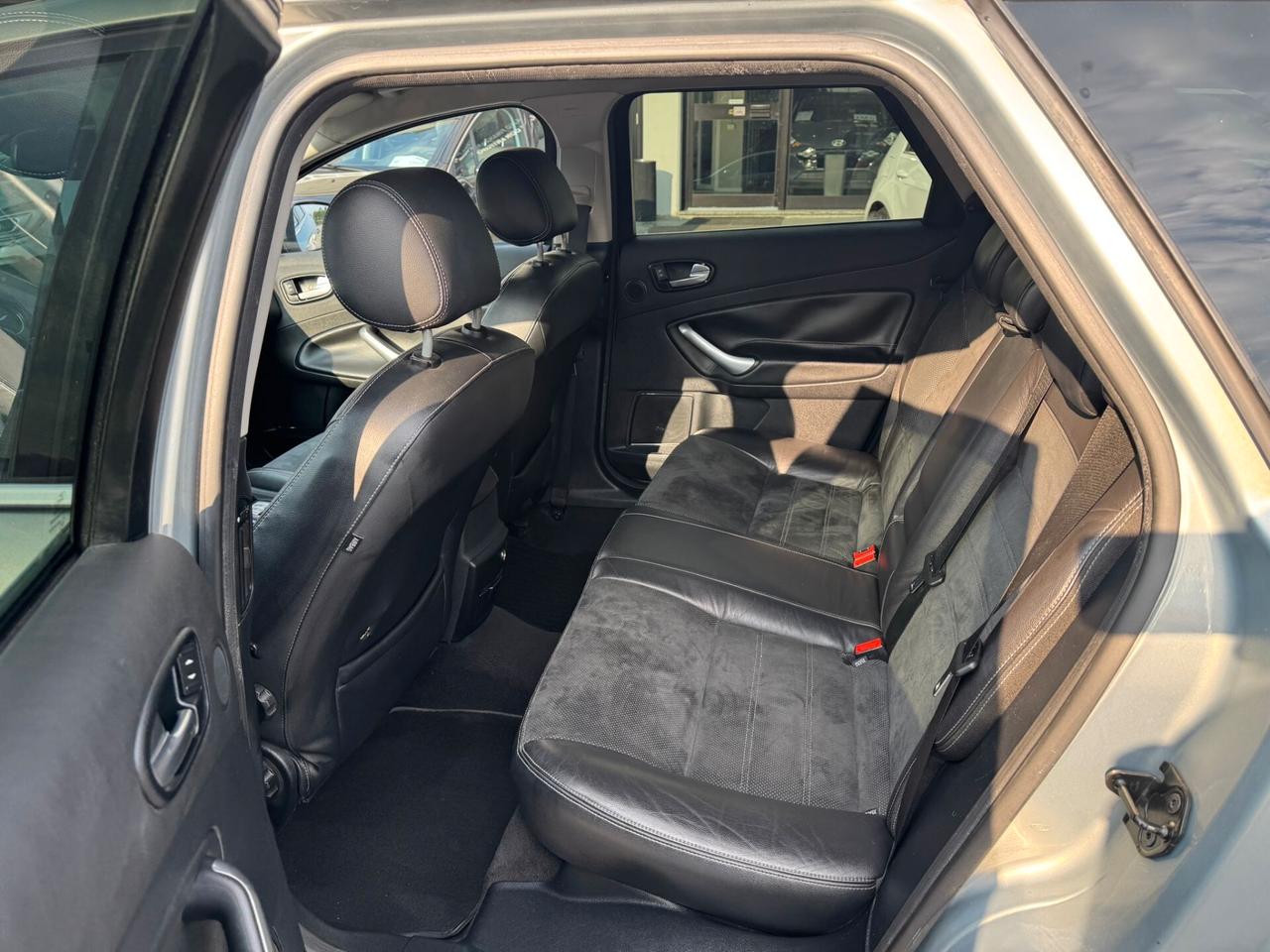 Ford Mondeo 2.0 TDCi 140 CV Station Wagon Titanium DPF