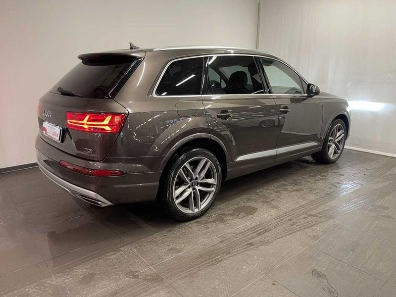 Audi Q7 2ª serie 3.0 TDI 218 CV ultra quattro tiptronic Business Plus 7 posti