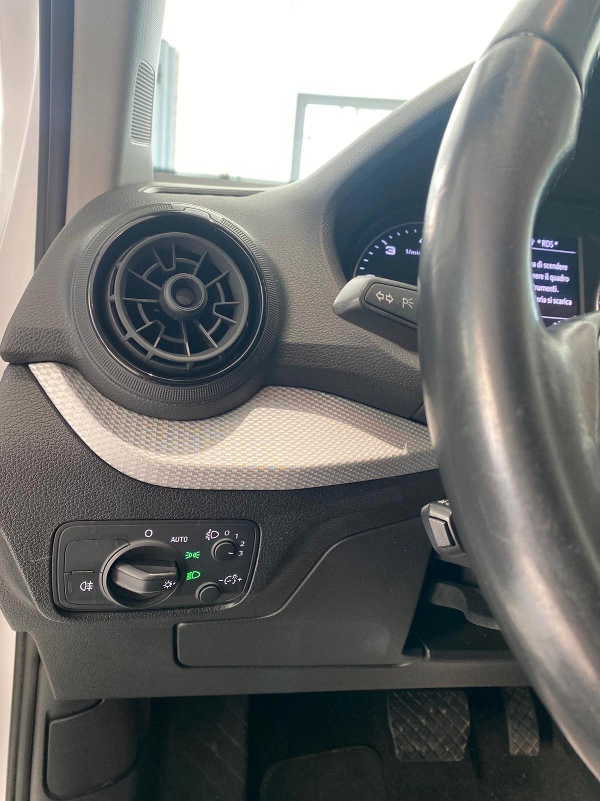 Audi Q2 30 TDI S tronic Admired