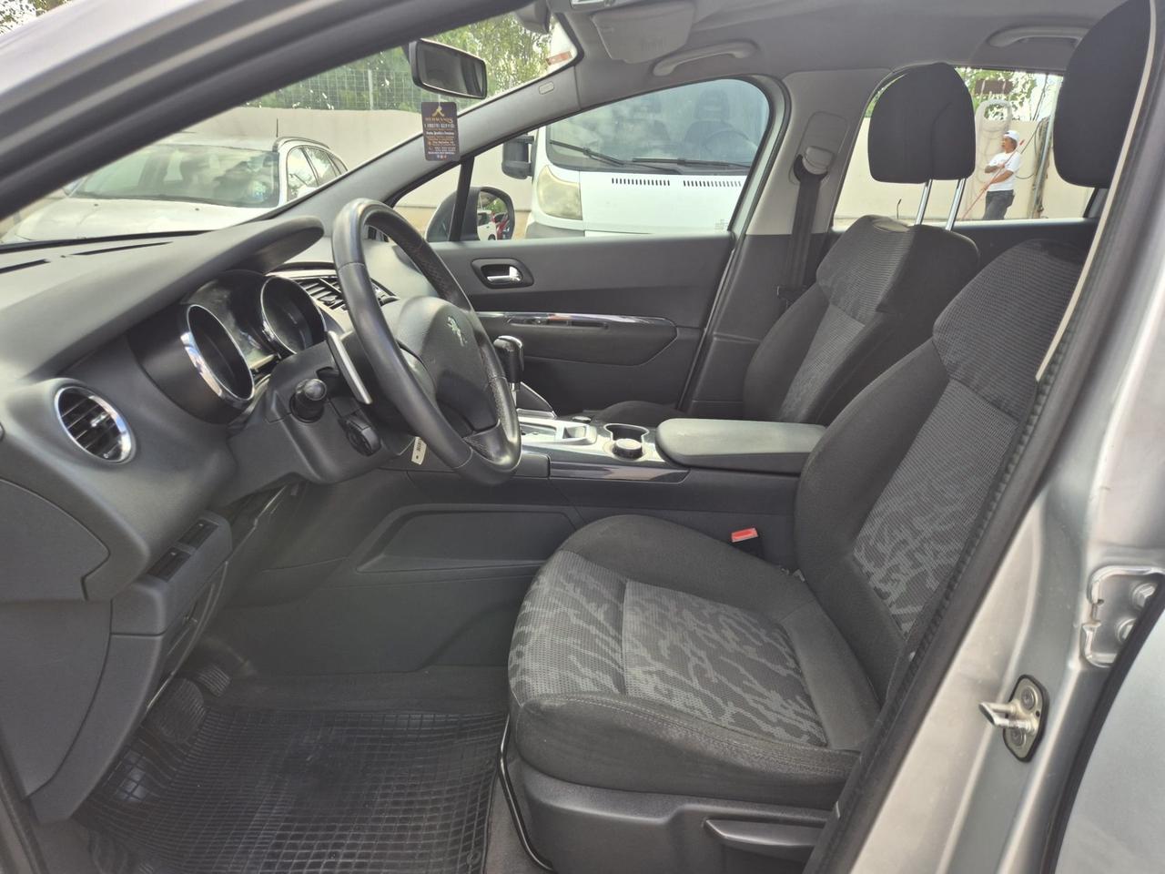 Peugeot 3008 1.6 HDi 110CV CAMBIO AUTOMATICO