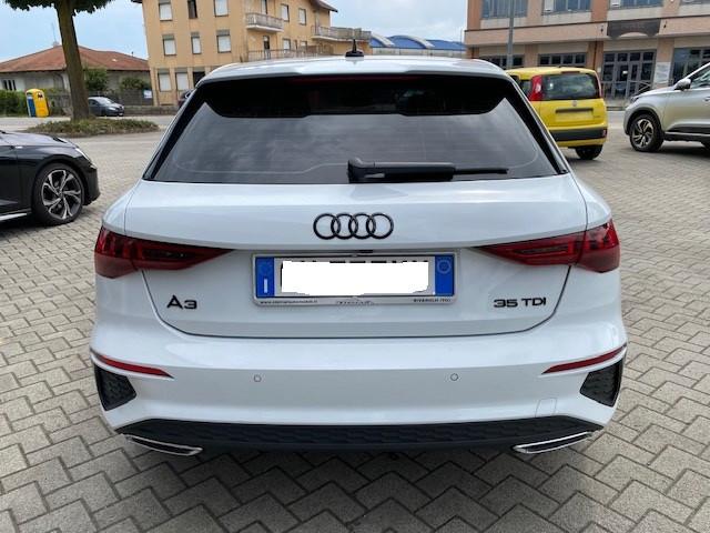 Audi A3 Sportback 35 2.0 tdi S line s-tronic matrix solo 37000km