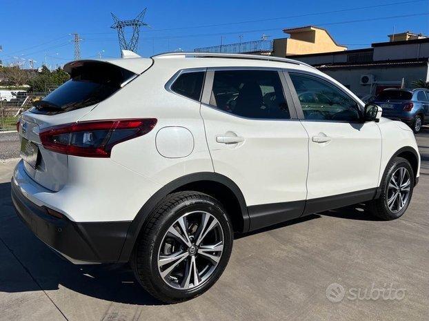 Nissan Qashqai N-Connecta 1.5 dCi 110cv 2019 Tett