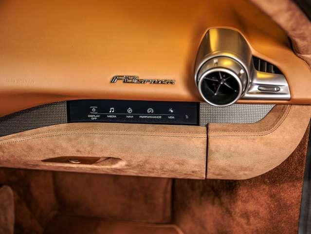 Ferrari F8 Spider - Allestimento Speciale