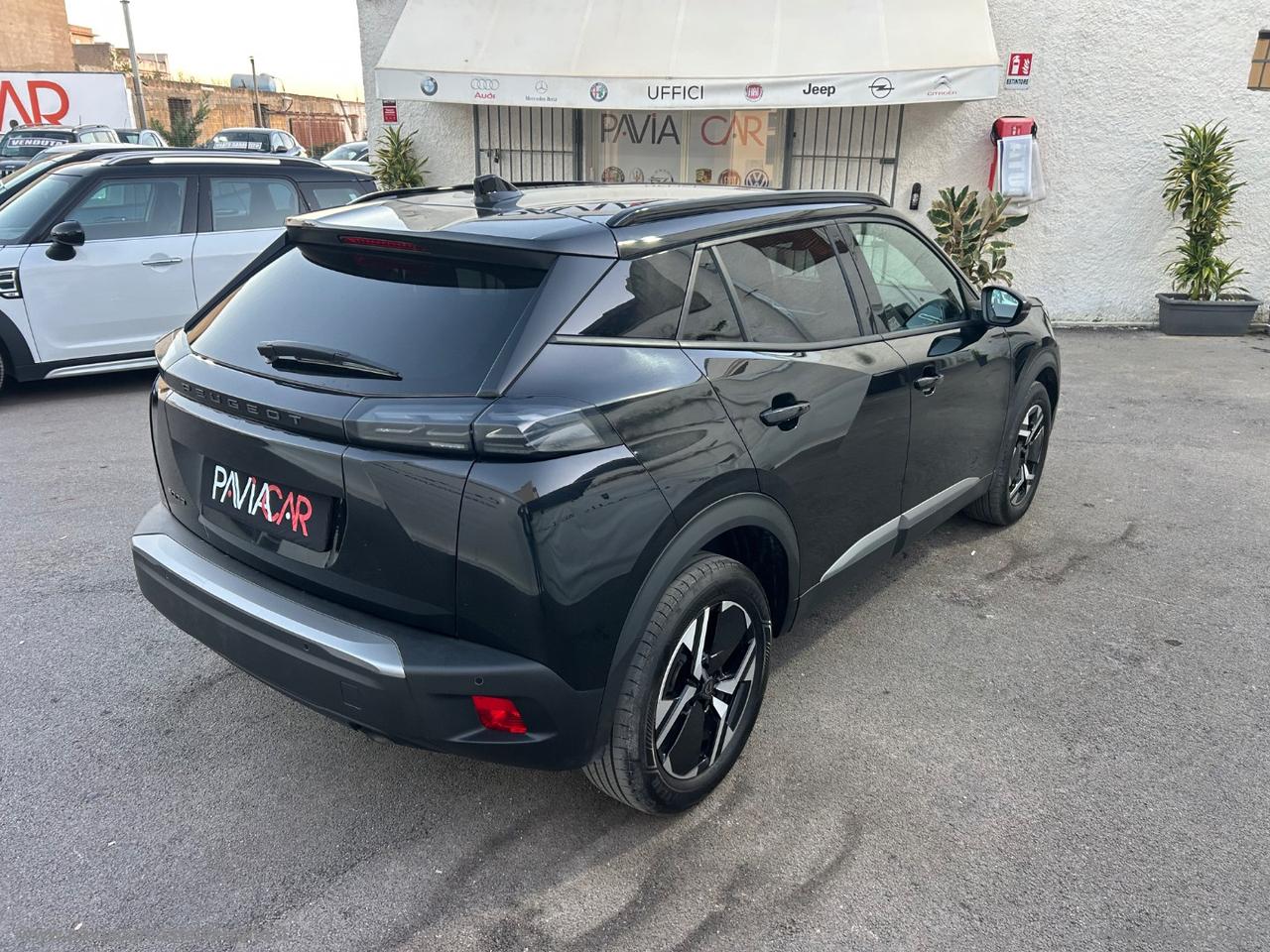 PEUGEOT 2008 PureTech 100 S&S Allure