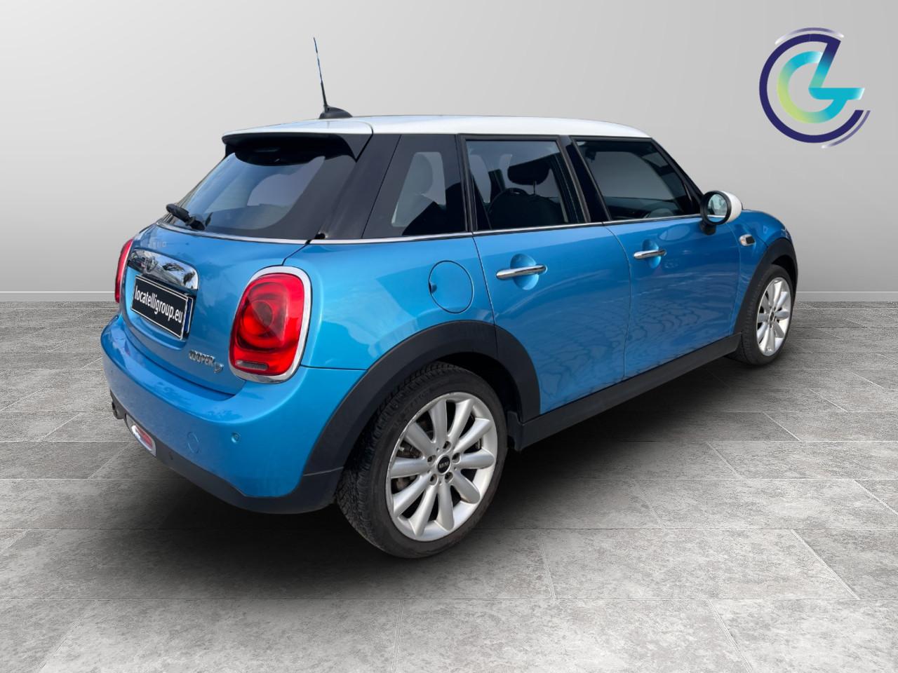 MINI Mini IV F55-F56 2014 - Mini 1.5 Cooper D Hype 5p