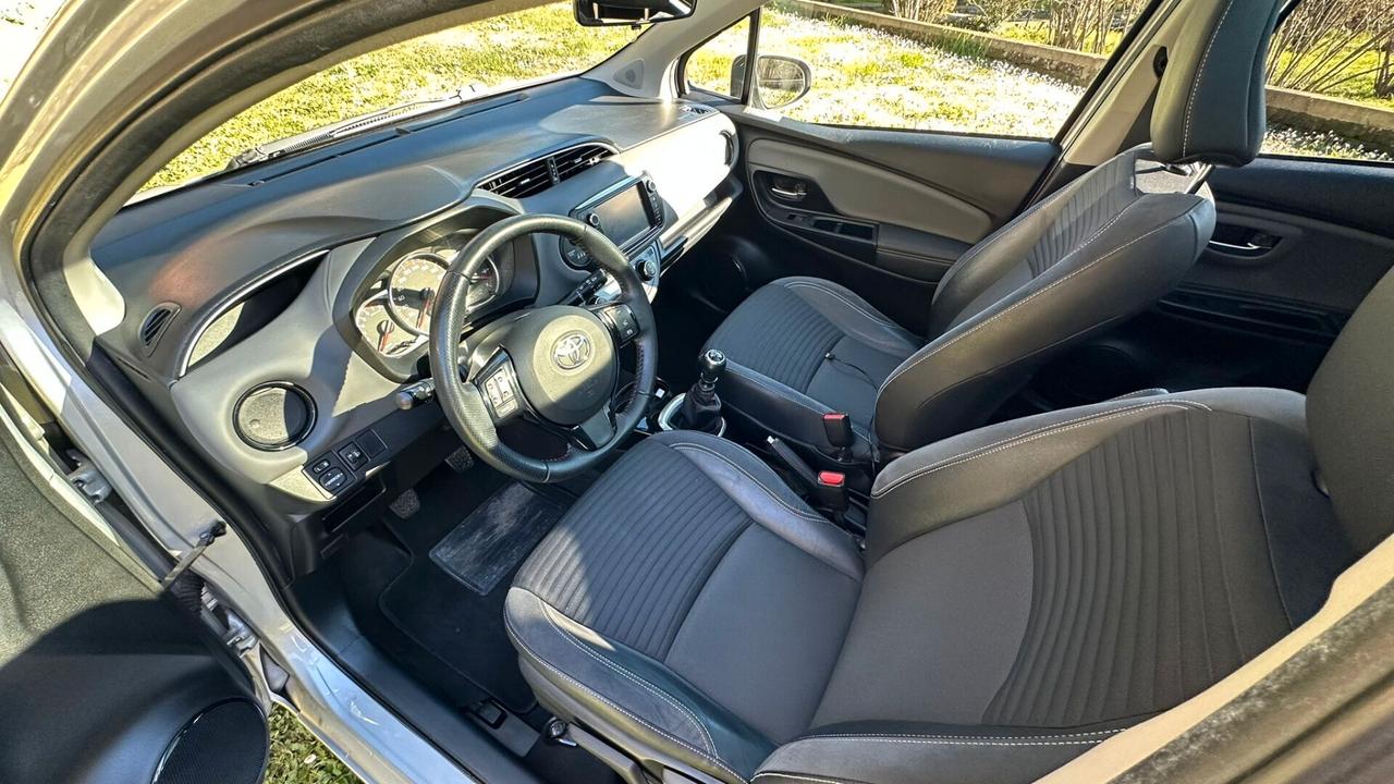 Toyota Yaris 1.3 5 porte Style 2015 Neopetant GPL LEGGI TESTO