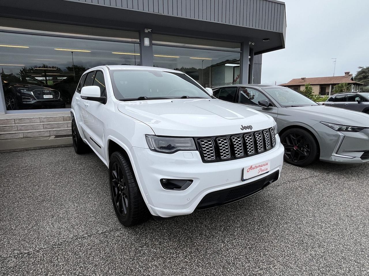 JEEE GRAND CHEROKEE 3000 TDI 4X4 AUT. NIGHT EAGLE