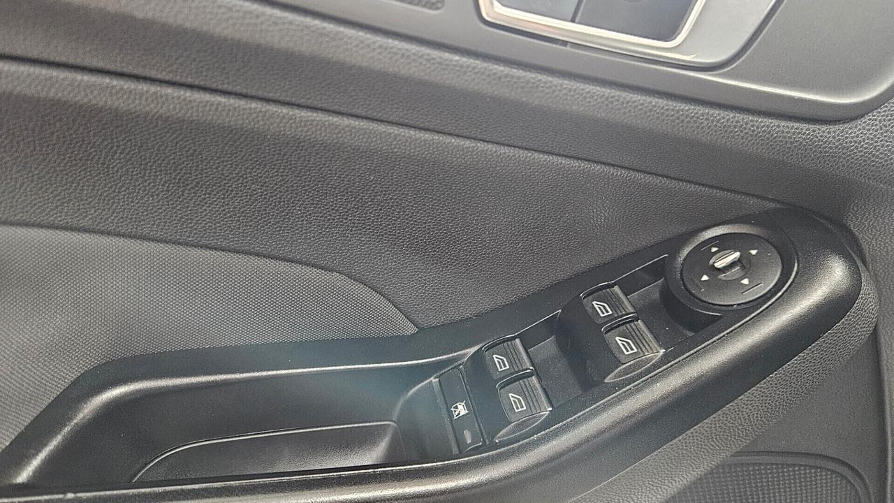 Ford Fiesta 1.5 TDCi 75CV 5 porte