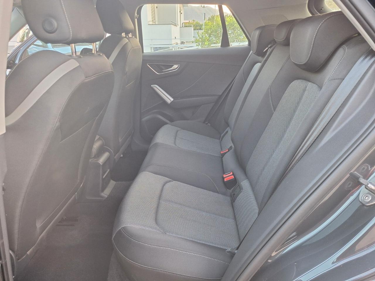Audi Q2 30 TDI Business Advanced
