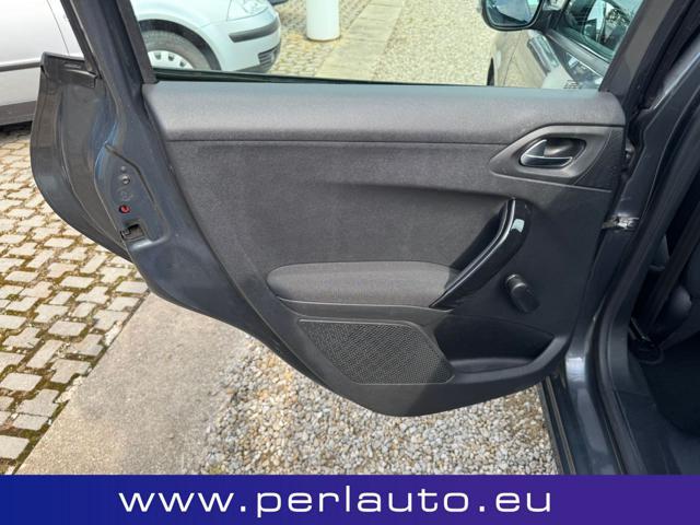 PEUGEOT 208 1.4 HDi Active