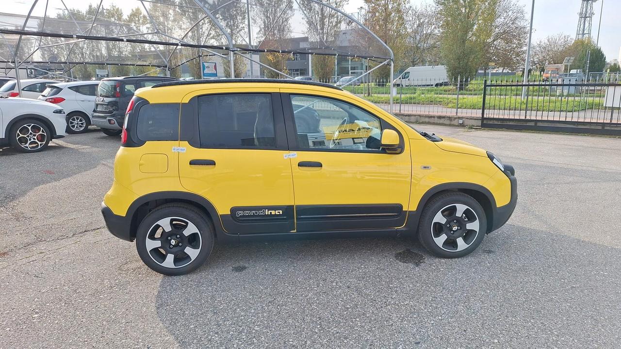 Fiat Panda PANDINA 1.0 FireFly S&S Hybrid