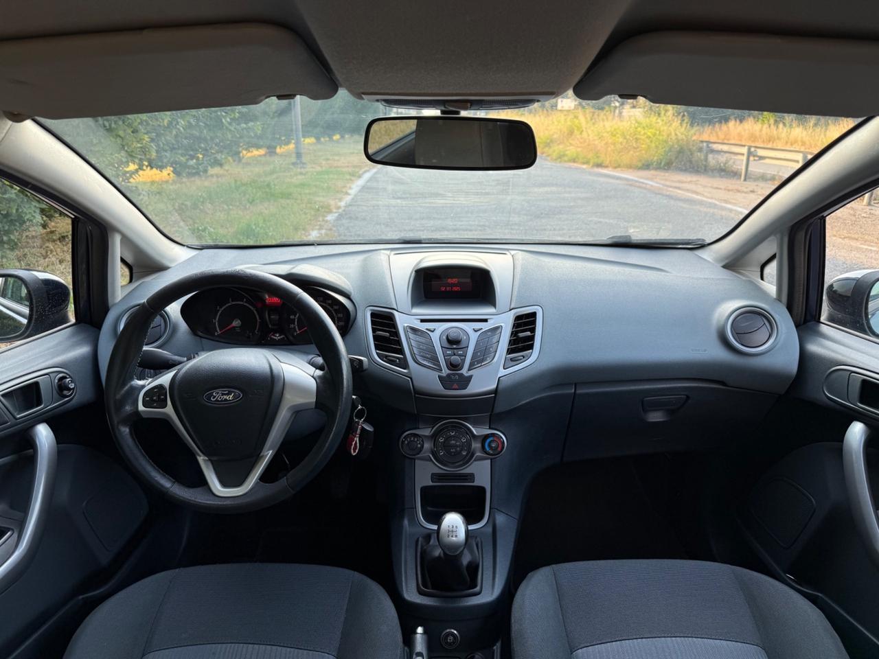 Ford Fiesta 1.4 5 porte Bz.- GPL Titanium