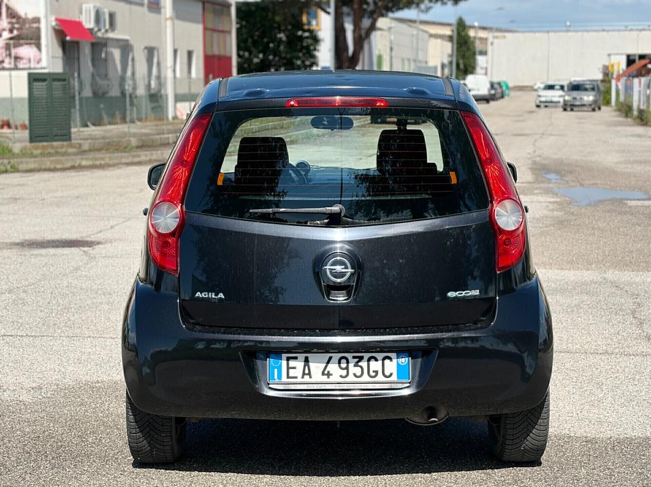 Opel Agila 1.0 benzina 2010