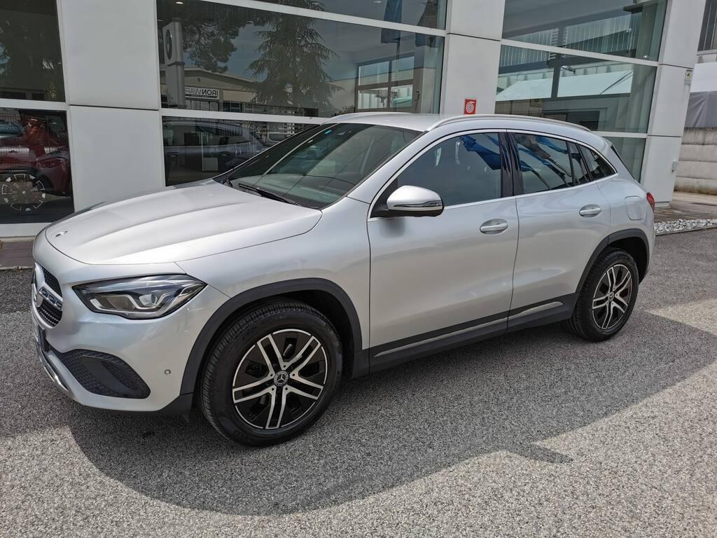 Mercedes GLA 180 180 D Sport Plus 8G-DCT