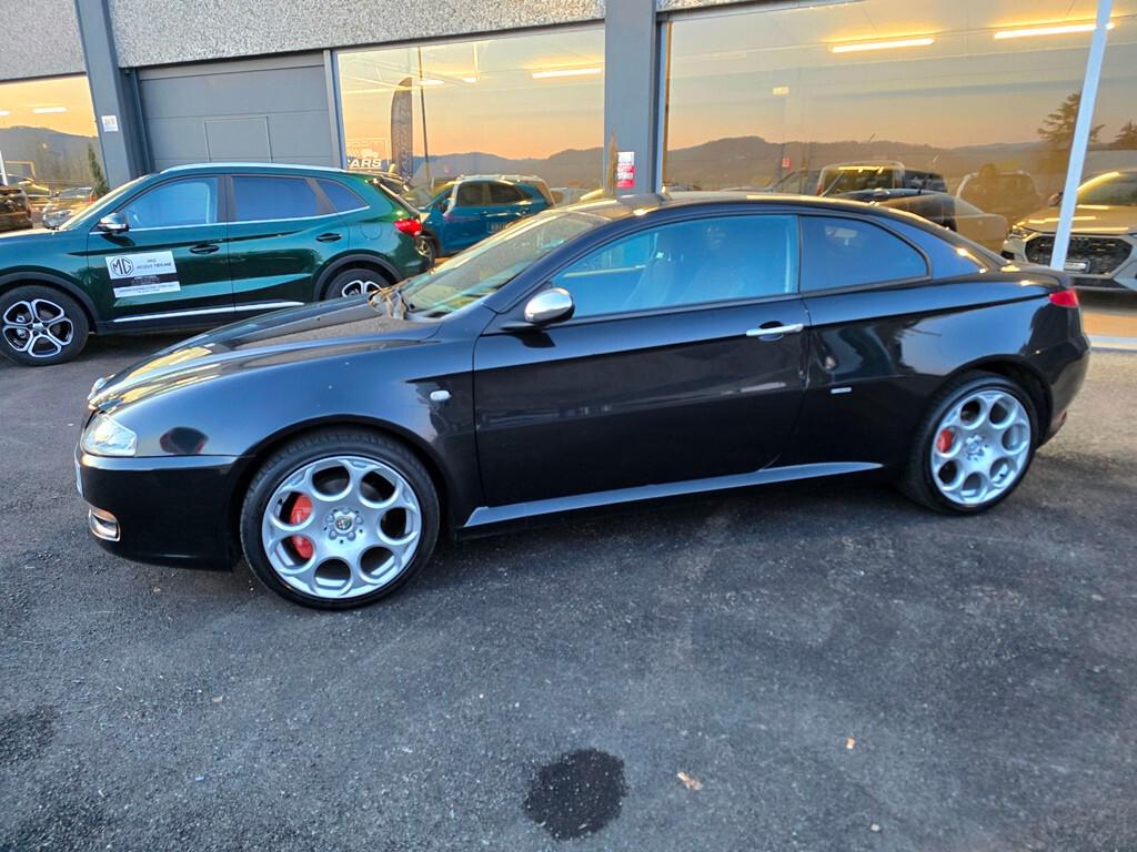 Alfa Romeo GT 1.9 JTDM 150CV Black Line DA COLLEZIONE
