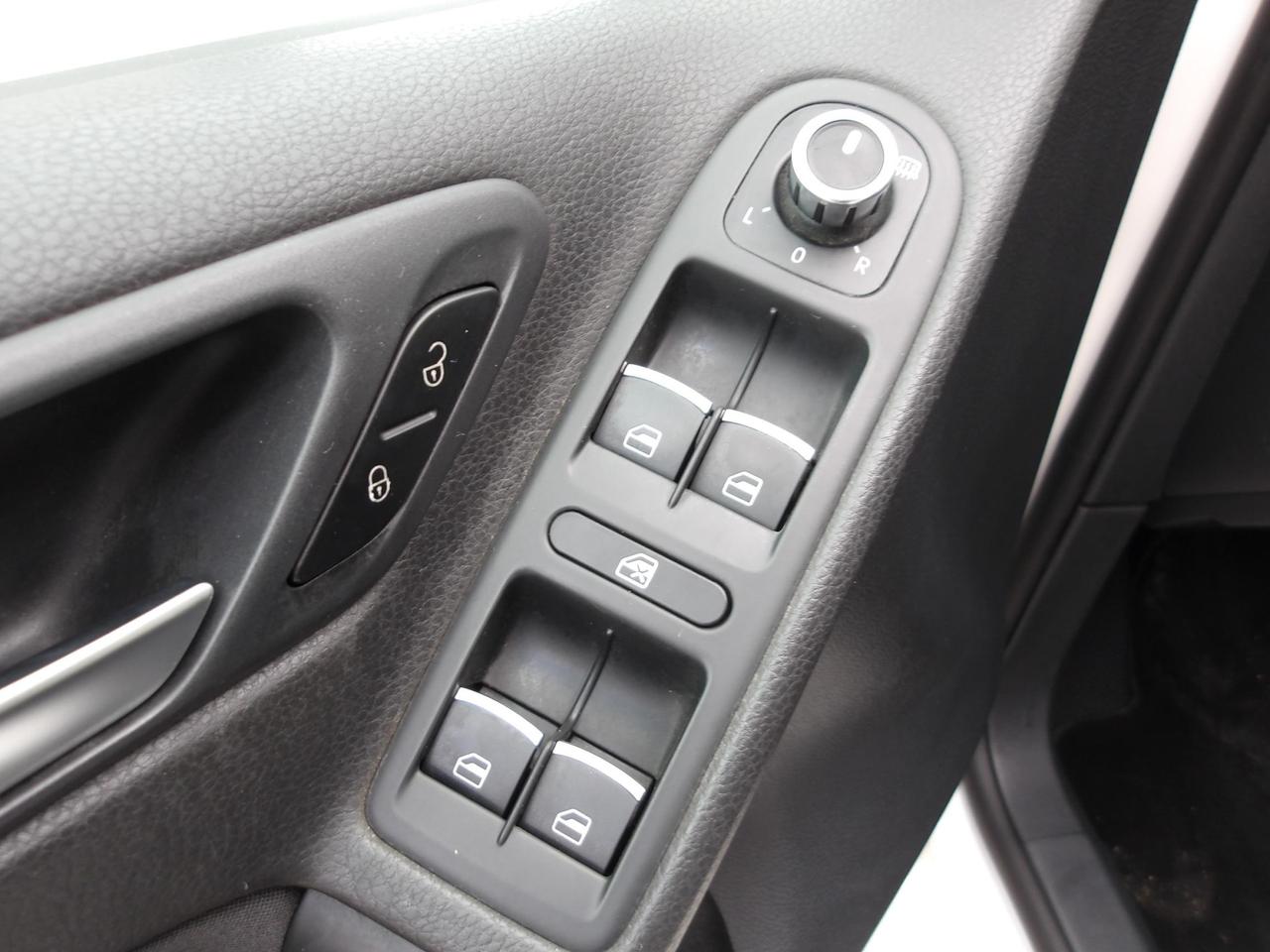 Volkswagen Golf 5 Porte Golf 5p 2.0 tdi Highline 4motion