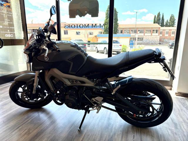 YAMAHA MT-09 ABS