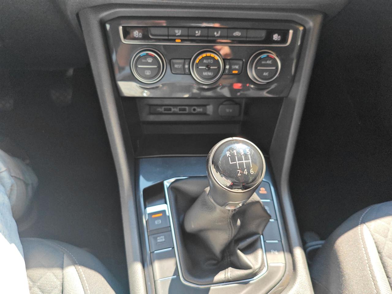 Volkswagen Tiguan R-Line incidentata/sinistrata