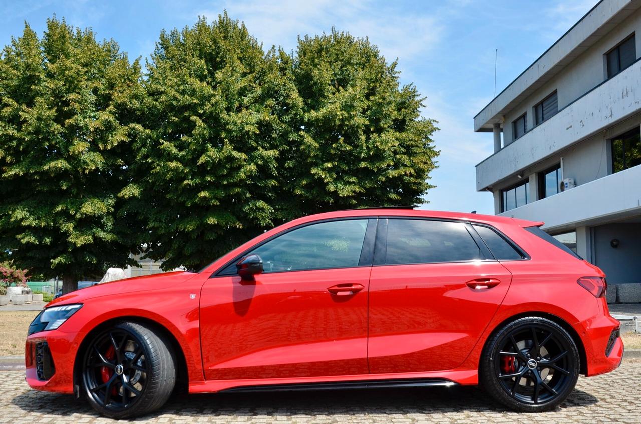 AUDI RS3 SPORTBACK 2.5 TFSI QUATTRO 400cv S-TRONIC, SERVICE AUDI, TETTO, DYNAMIC PACK, SCARICO, MATRIX, BANG & OLUFSEN, PERMUTE