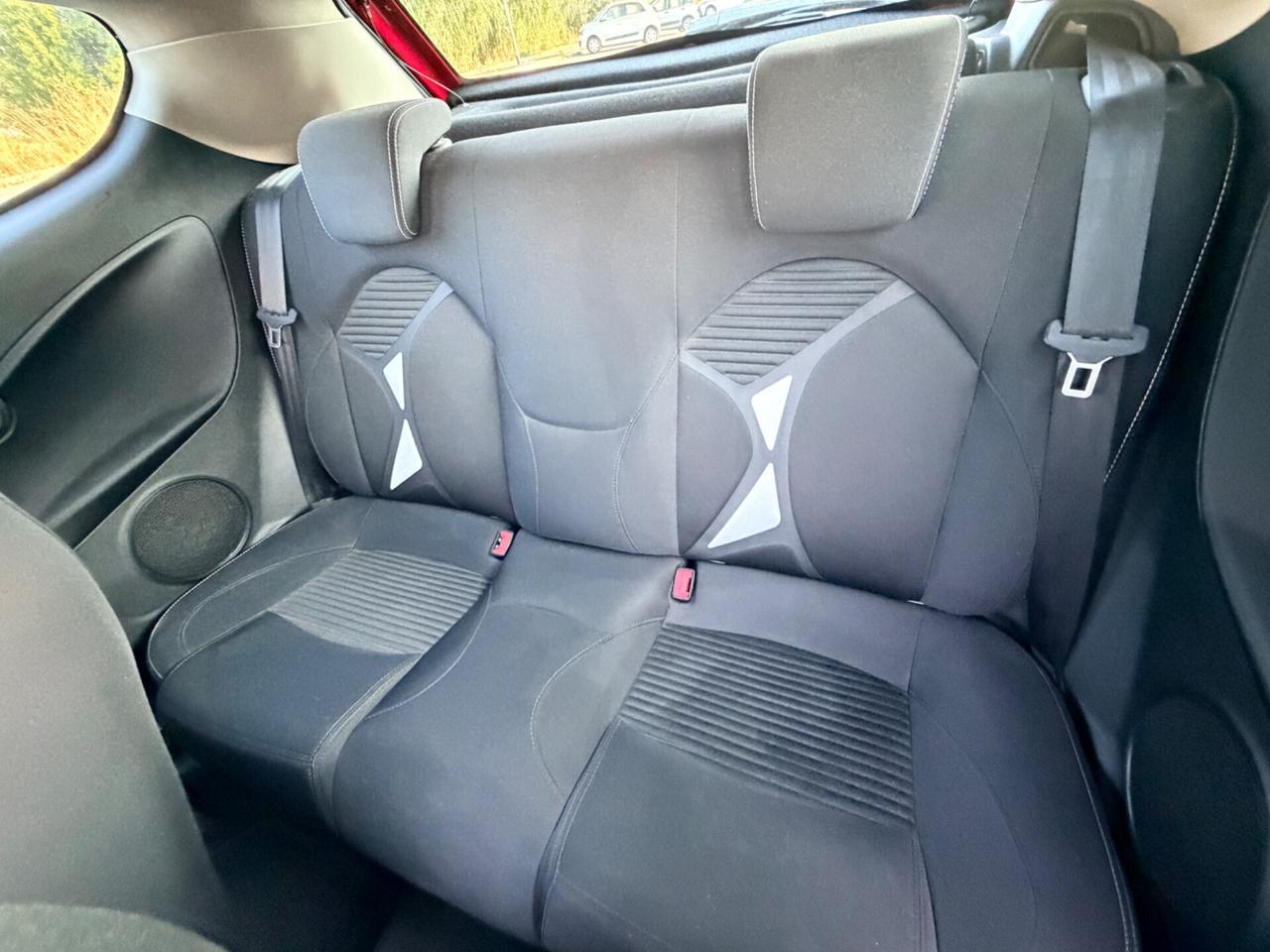 Alfa Romeo MiTo Junior 105 CV