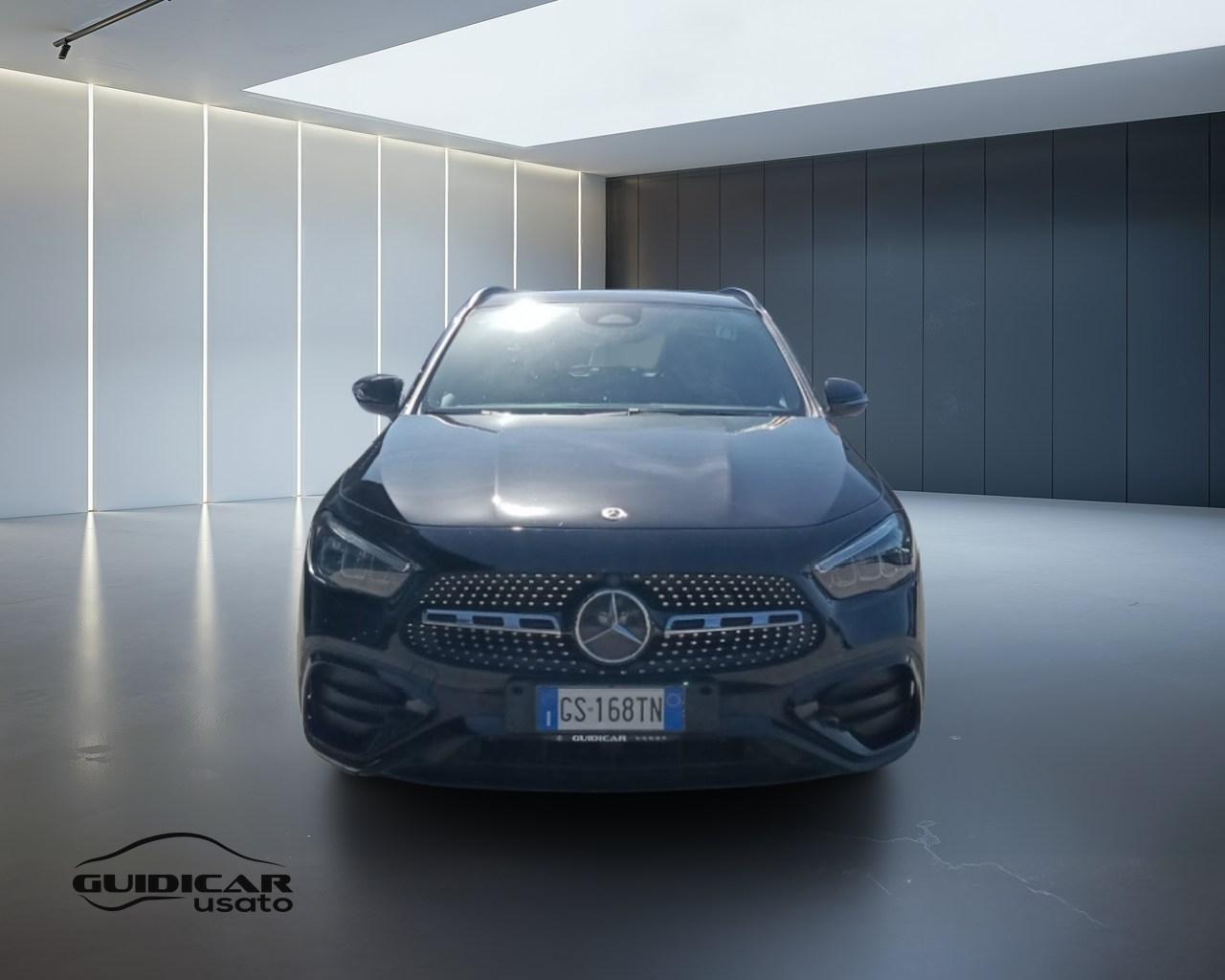 Mercedes-Benz GLA-H247 2023 - GLA 180 d AMG Line Advanced Plus auto