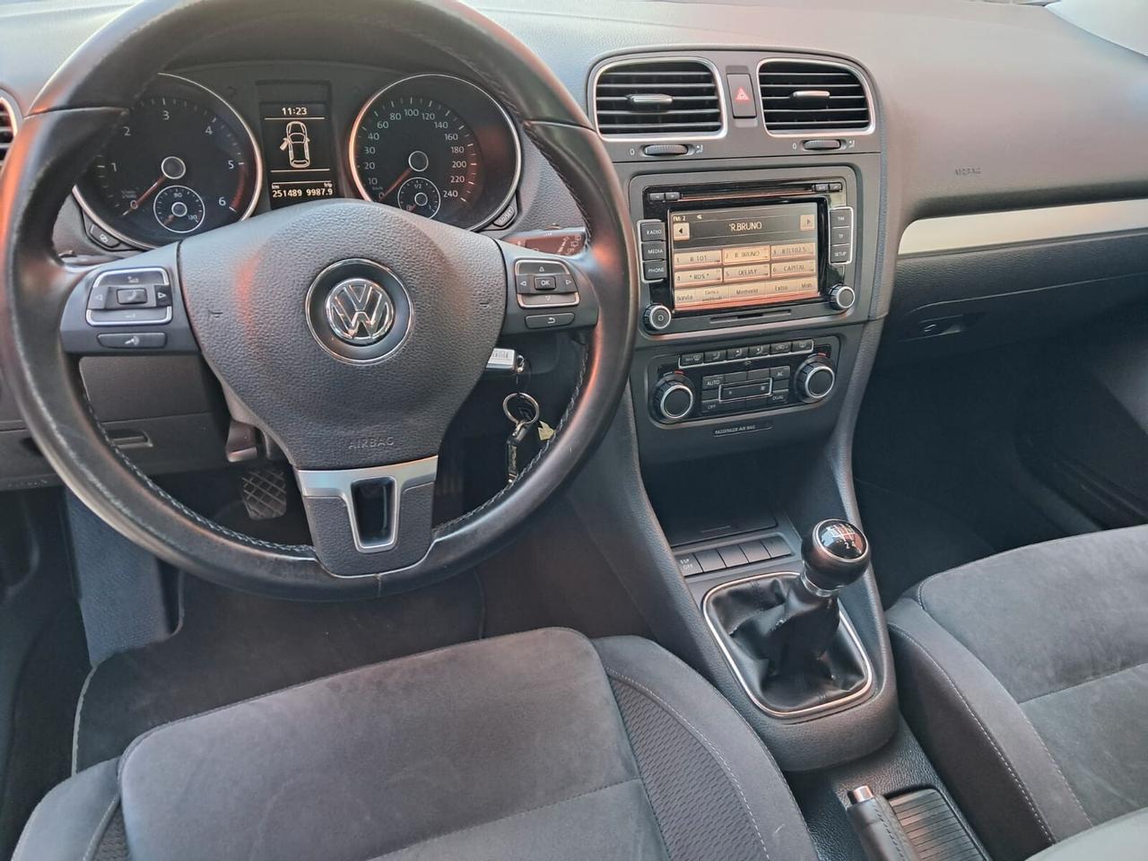 Volkswagen Golf 1.6 TDI DPF 5p. Highline neopatentati