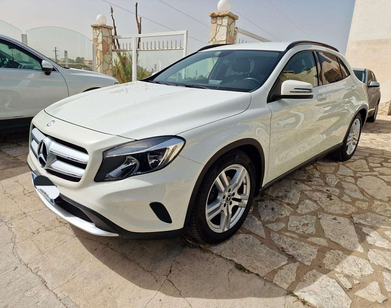 Mercedes-benz GLA 180 GLA 180 d Executive