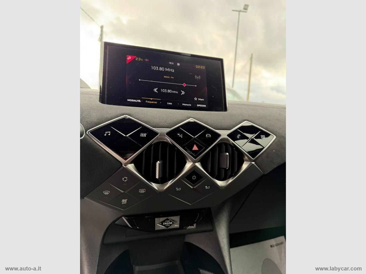 DS AUTOMOBILES DS 3 Crossback BlueHDi 110 PERFORMANCE LINE