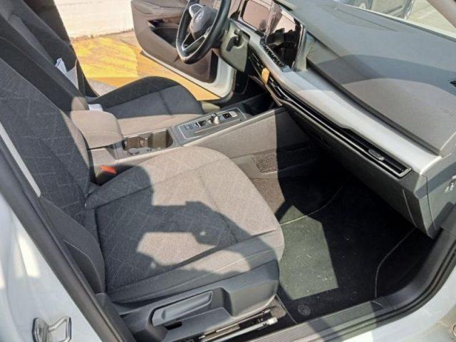 VOLKSWAGEN Golf 1.5 TGI 130cv DSG Life VIRTUAL CARPLAY ACC KM CERT