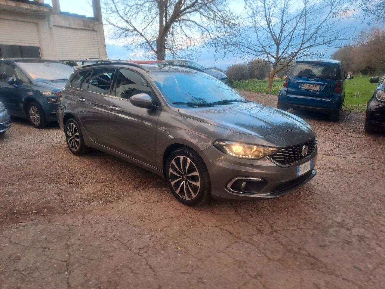 Fiat Tipo 1.6 Mjt S&S SW Lounge