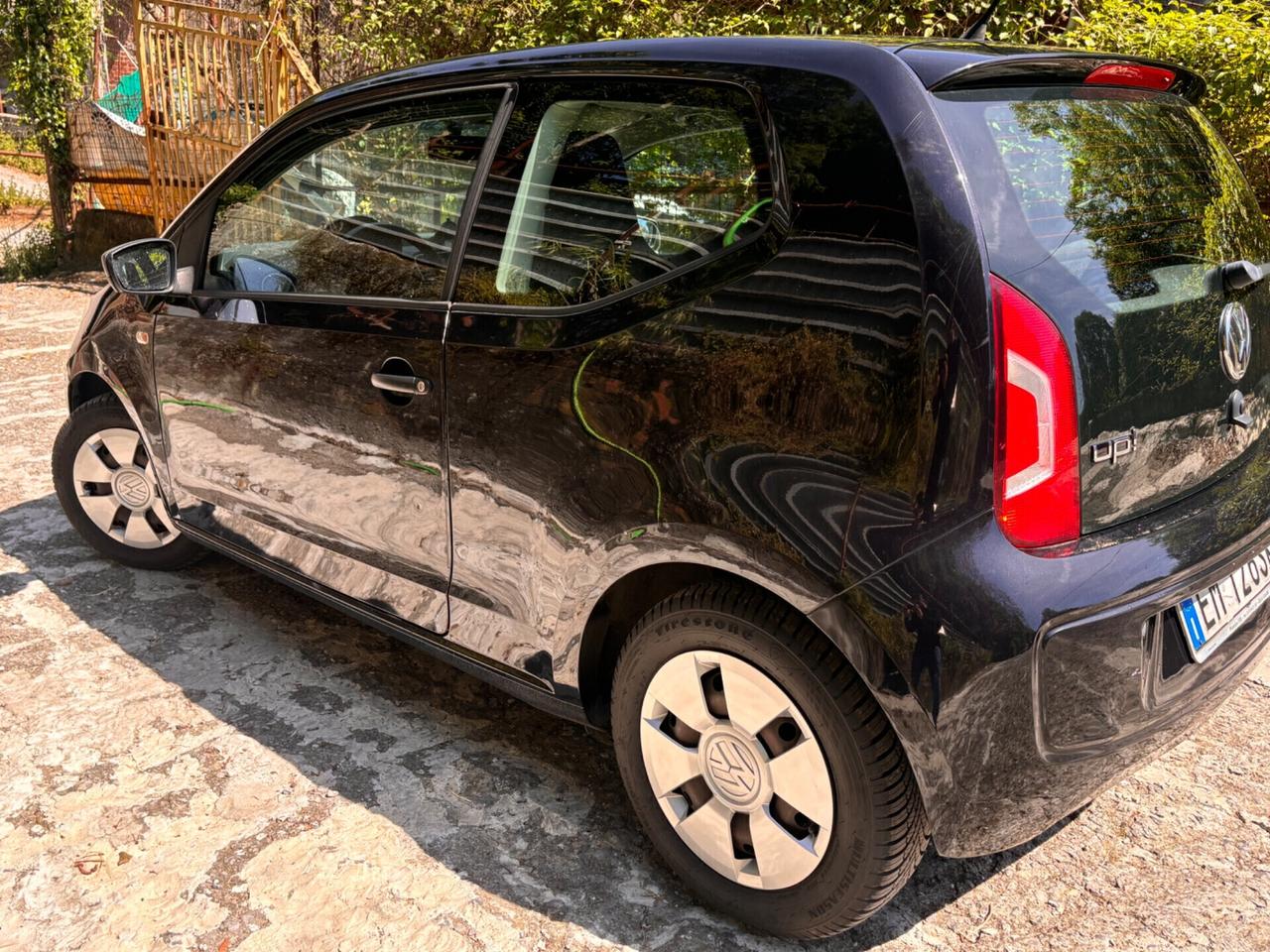 Volkswagen up! 1.0 3p. take