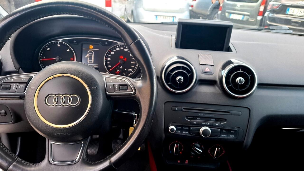 AUDI A1 1.6 TDI AMBITION 3PORTE