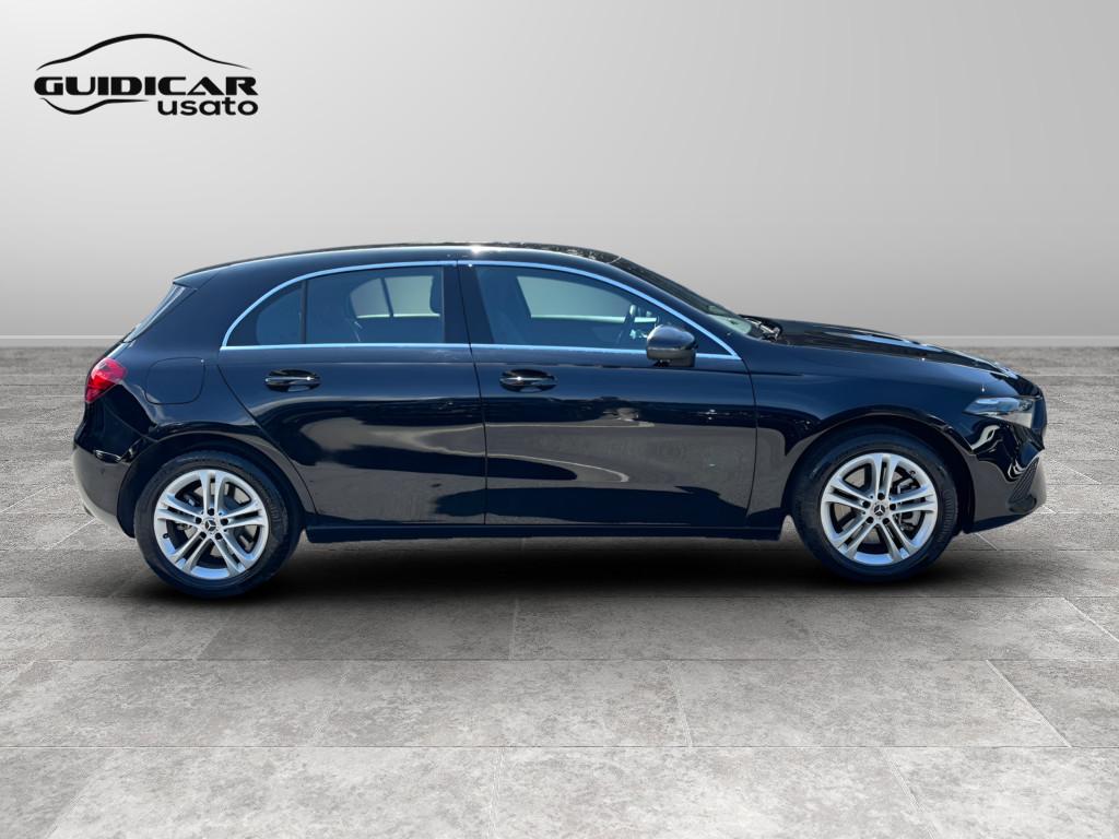 Mercedes-Benz Classe A - W177 2023 - A 250 e phev Progressive Advanced auto