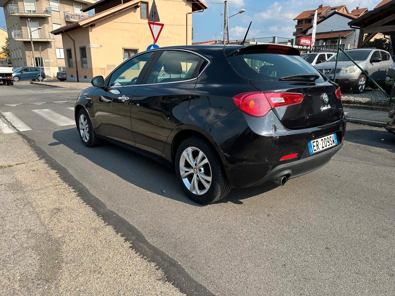 Alfa Romeo Giulietta 1.6 JTDm-2 105 CV Progression