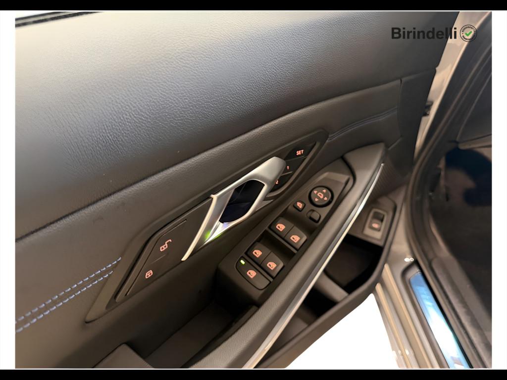 BMW Serie 3(G20/1-80/1) - 320d 48V Touring Msport