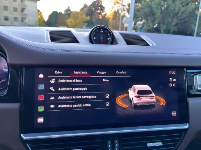 PORSCHE Cayenne 3.0 V6 E-Hybrid Platinum Edition *ASSE POST. STER