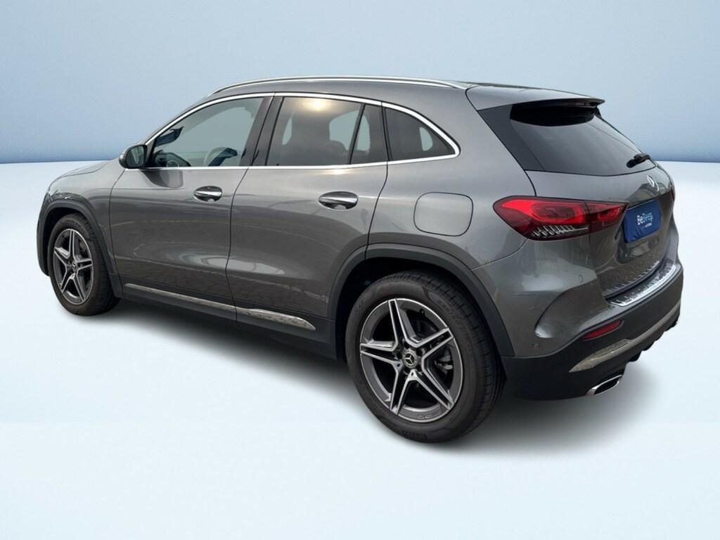 Mercedes GLA 200 200 D Premium 8G-DCT