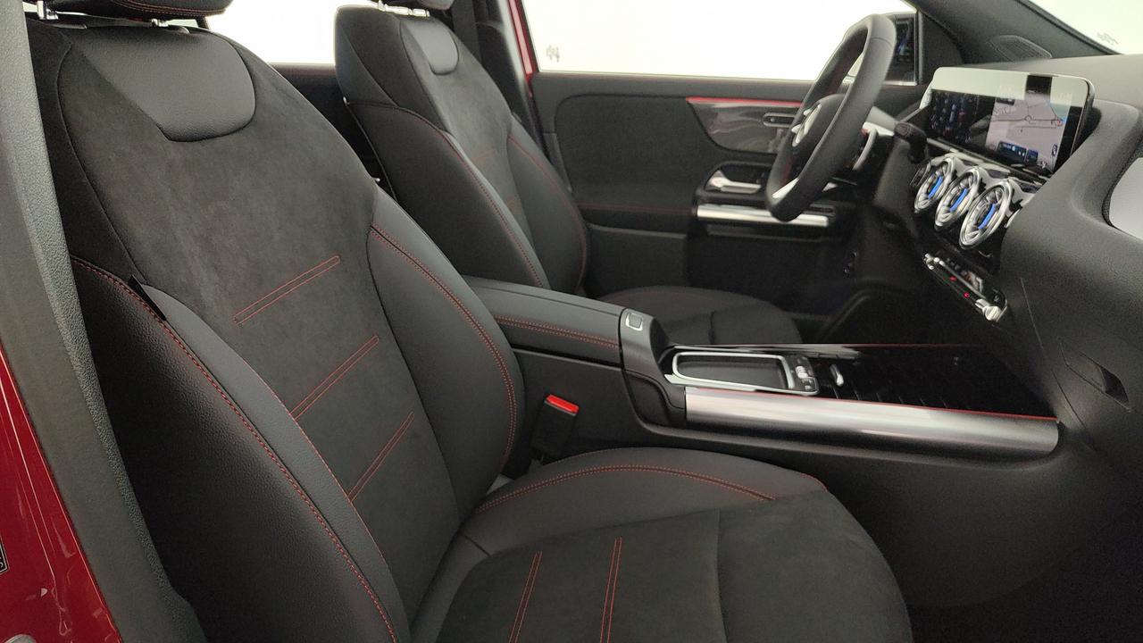 Mercedes-Benz GLA 200 d automatic