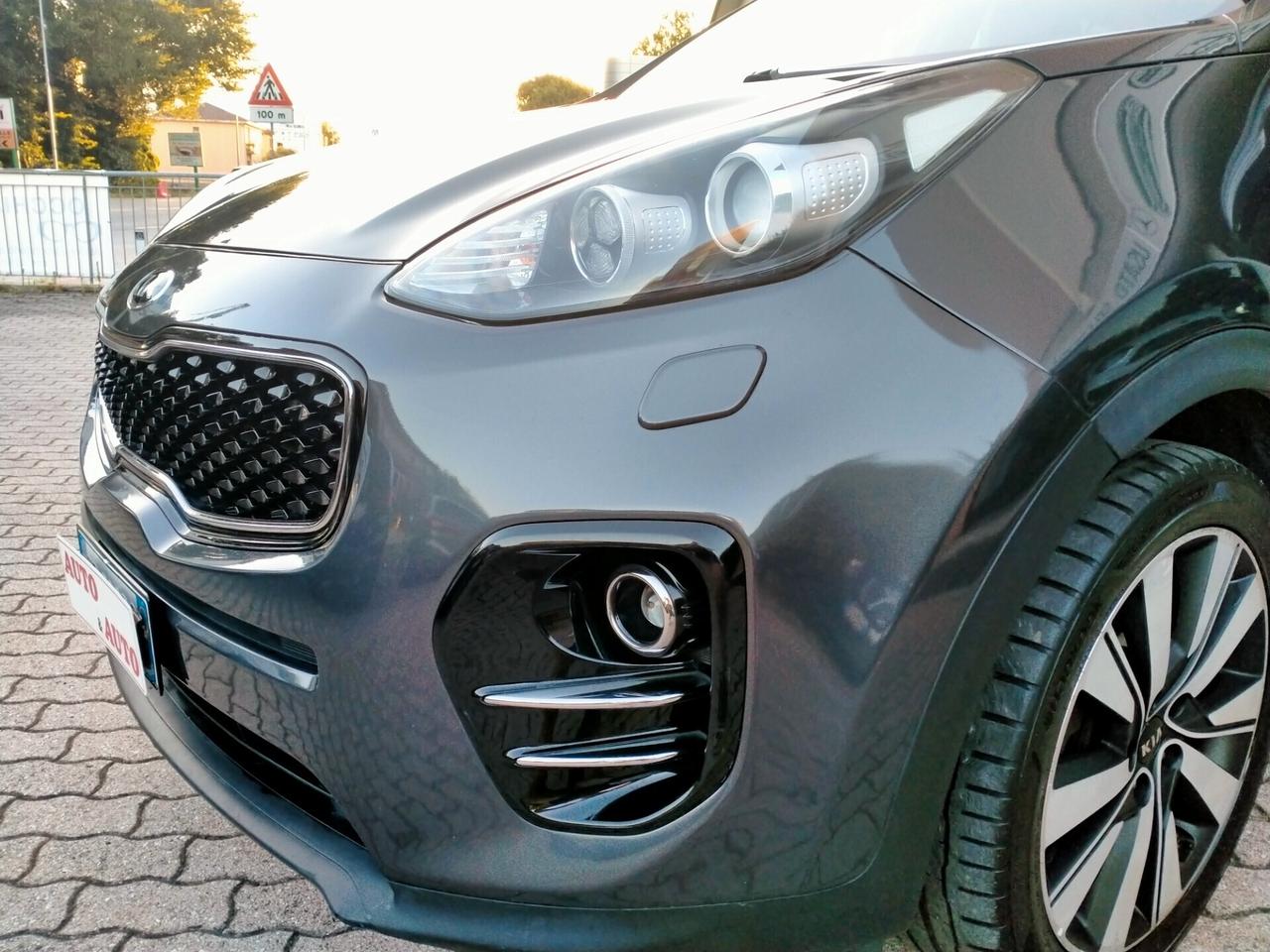 Kia Sportage 1.7CRDI E6 STYLE PACK TETTO PAN. APRIBILE LEGA 19