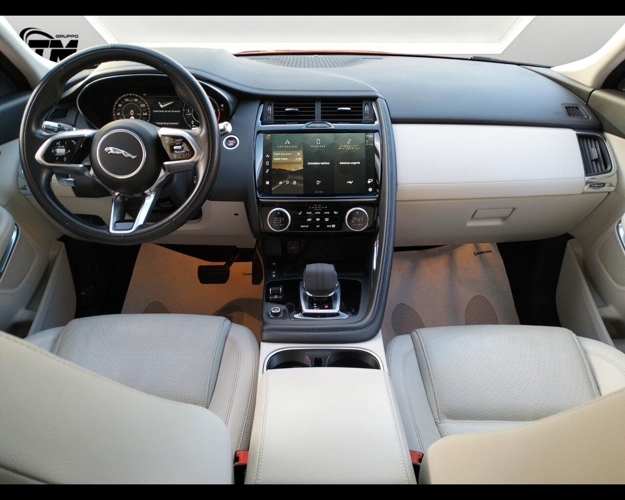 JAGUAR E-Pace (X540) E-Pace 2.0D I4 204 C...