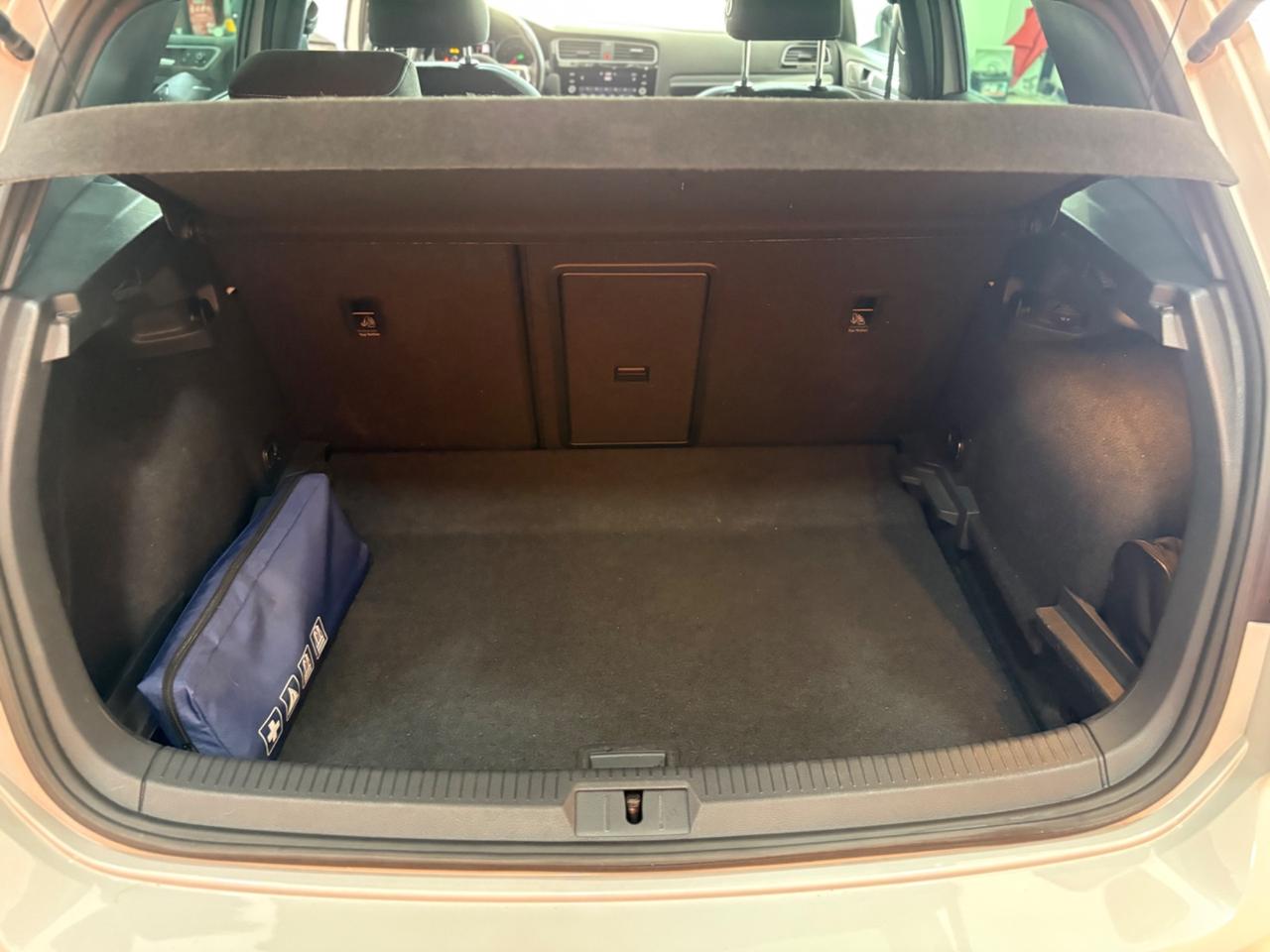 Volkswagen Golf 1.5 TSI ACT DSG R LINE PERMUTE FINANZIAMENTI