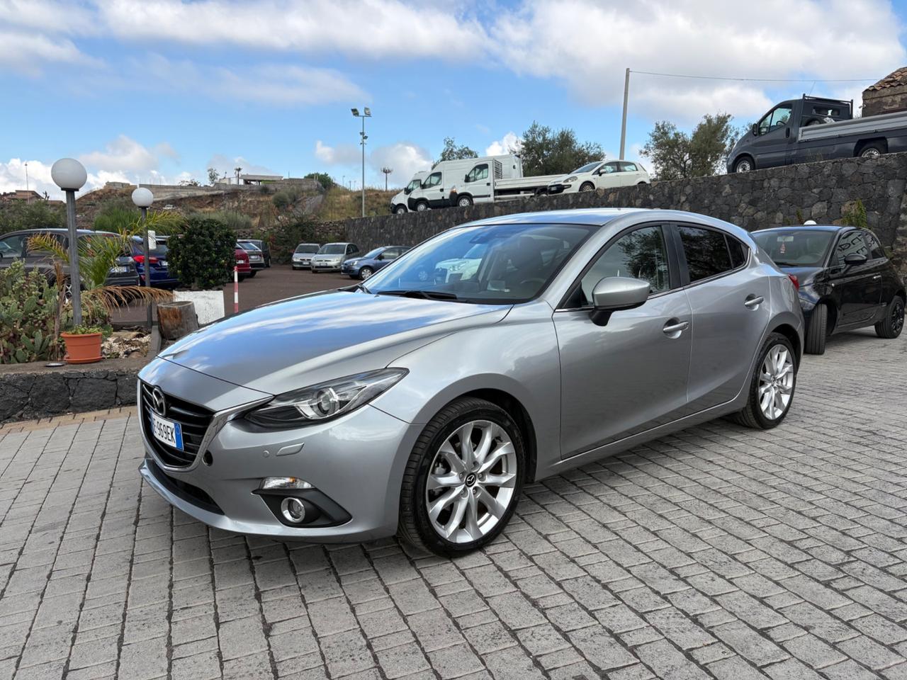 Mazda 3 2.2 Skyactiv-D Exceed